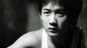 娱乐圈吃瓜直播间檀健次,从争议到成长，揭秘明星背后的故事”
