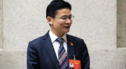 曹志强,从骨科专家到政府高官，跨越职业的非凡人生