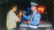 1990年吓疯警察事件,警员受伤，一警员吓疯，真相成谜